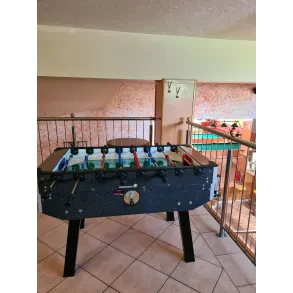 Alibi bar