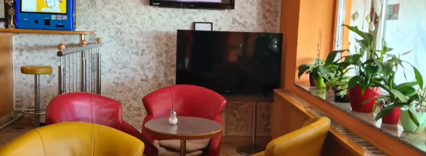 Dober lokal Ptuj, Alibi bar