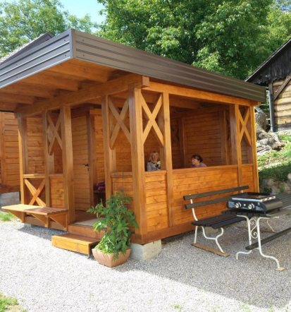 Apartma