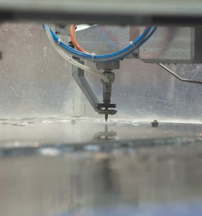 Obdelava kovin s CNC stroji