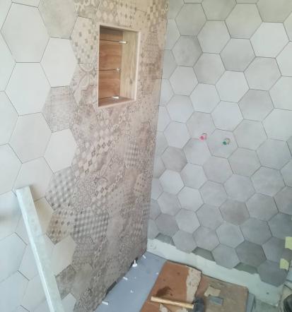 Adaptacija kopalnic, polaganje ploščic