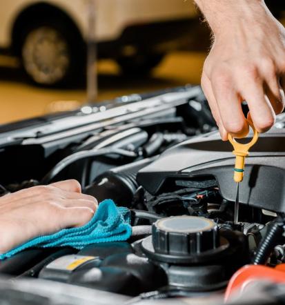 Servis avtomobilov