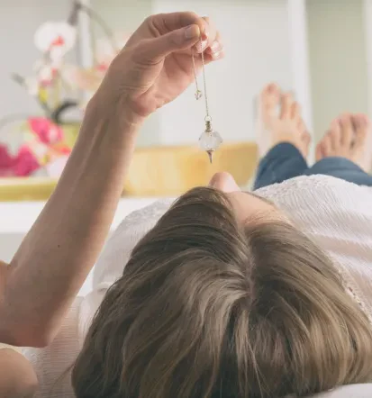 Napovedovanje prihodnosti, bioenergija in radiestezija