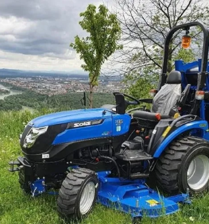 Kmetijska mehanizacija in trakorji Solis Slovenija