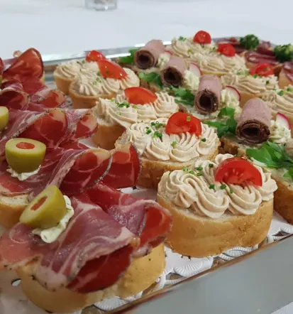 Prostor za zaključene družbe