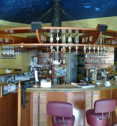 Dobra kava in prijeten ambient
