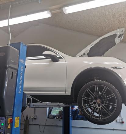 Servis za avtomobile, redni servis, Osrednja Slovenija