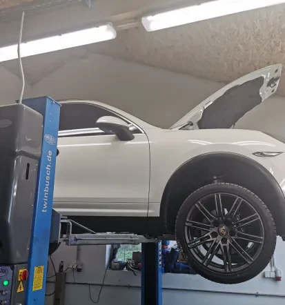 Servis za avtomobile, redni servis, Osrednja Slovenija