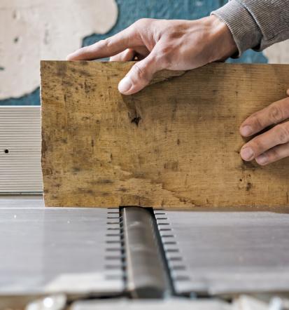 Načrtovanje strojev po naročilu za lesno industrijo Slovenija