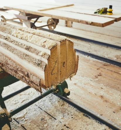 Stroji za lesno industrijo projektirani v Sloveniji