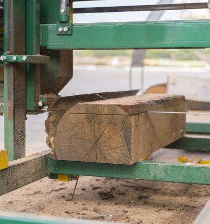 Izdelava strojev po naročilu za lesno industrijo Slovenija