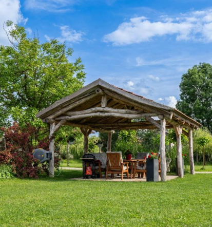 Apartma je dovolj velik za do štiri osebe Prekmurje
