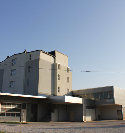 Kotli na biomaso, dozirne, transportne in dvižne naprave