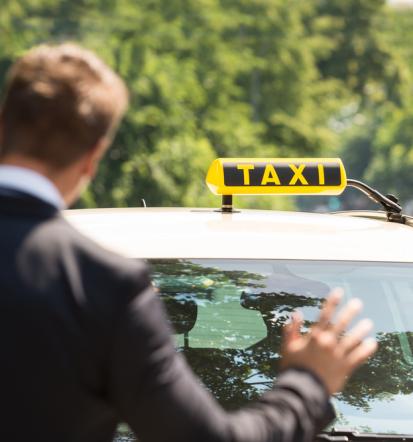 Taxi Postojna
