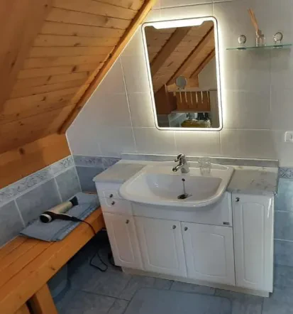 Apartma za štiri osebe na Bledu