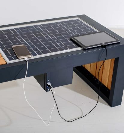 Montaža solarnih klopi Slovenija