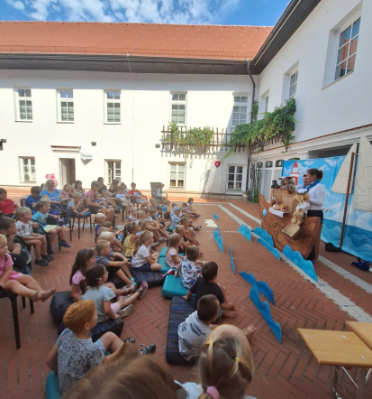 Knjižnica, kulturno središče s pestrim dogajanjem