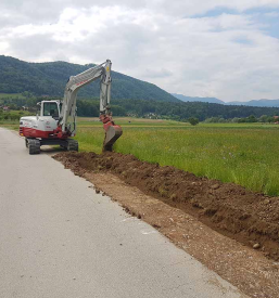 Izkopi in kiper prevozi