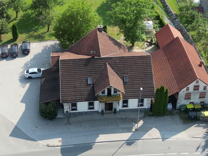 Dobra picerija v Ljubnem ob Savinji tudi za zaključene družbe