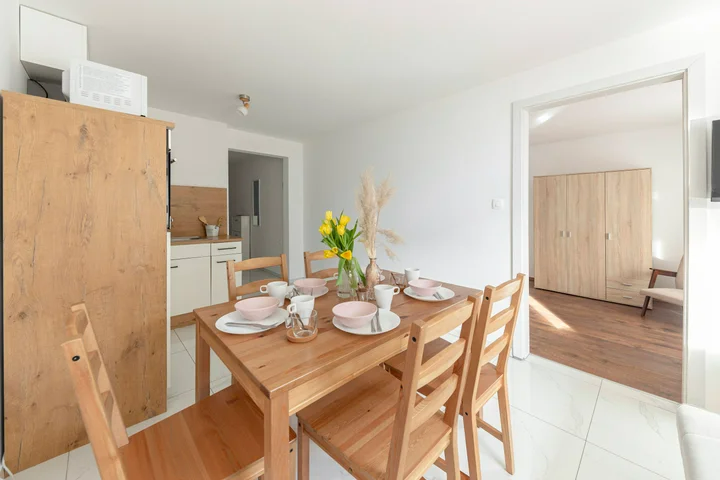 Rezervirajte dober apartma v Planici