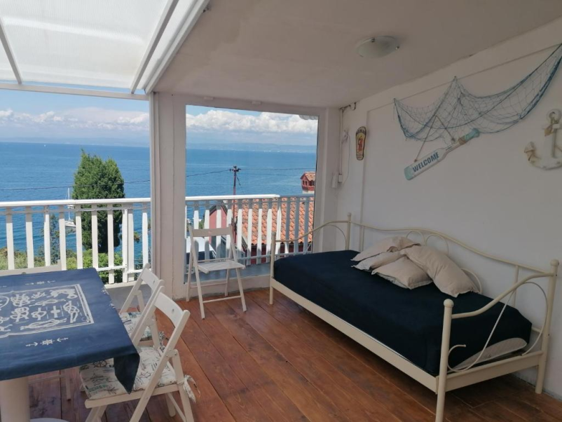 Lep Apartma Fiesa
