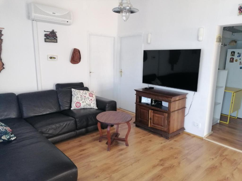 Rezervirajte lep apartma v Fiesi blizu Pirana