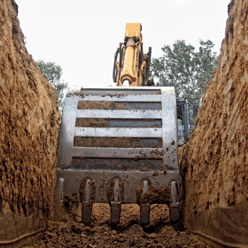 Pripravimo vam top ponudbo za storitve z gradbeno mehanizacijo, gradbeni izkopi v Kočevju