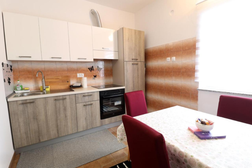 Apartma Veline Koper- kuhinja