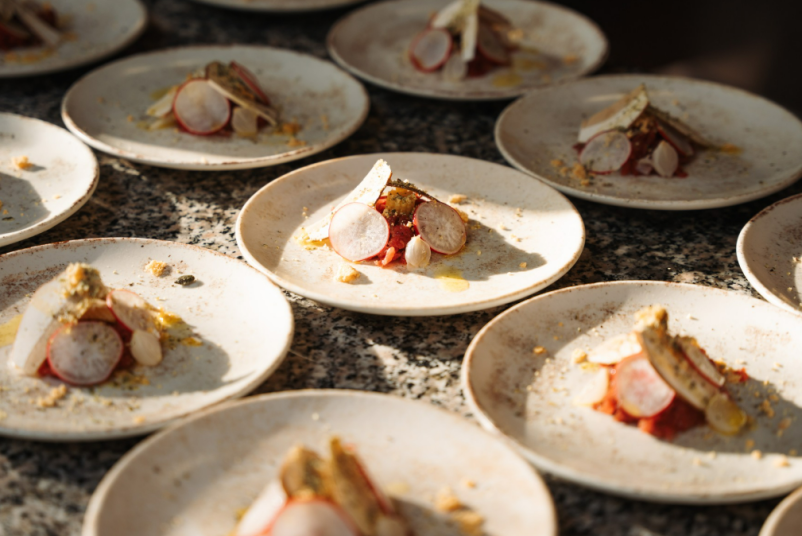 Dober catering Slovenija, kontaktirajte nas