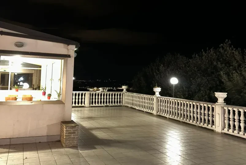 Zakaj obiskati našo dobro restavracijo Castro?