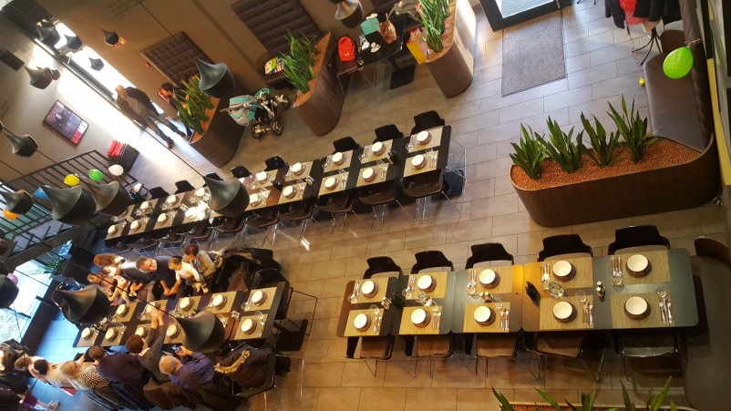 Bistvo, ki nudi okusne zajtrke in kosila v Ljubljani