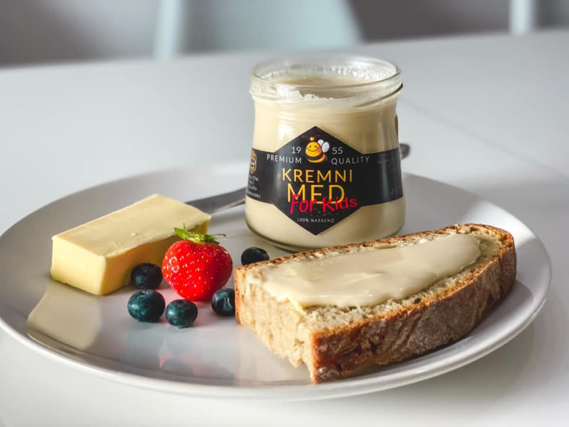 Domači med in izdelki iz medu Slovenija, obiščite nas
