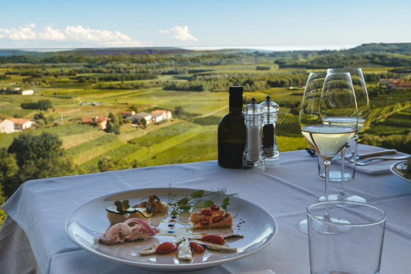 Restavracija, vina in sobe Bužinel, obiščite nas
