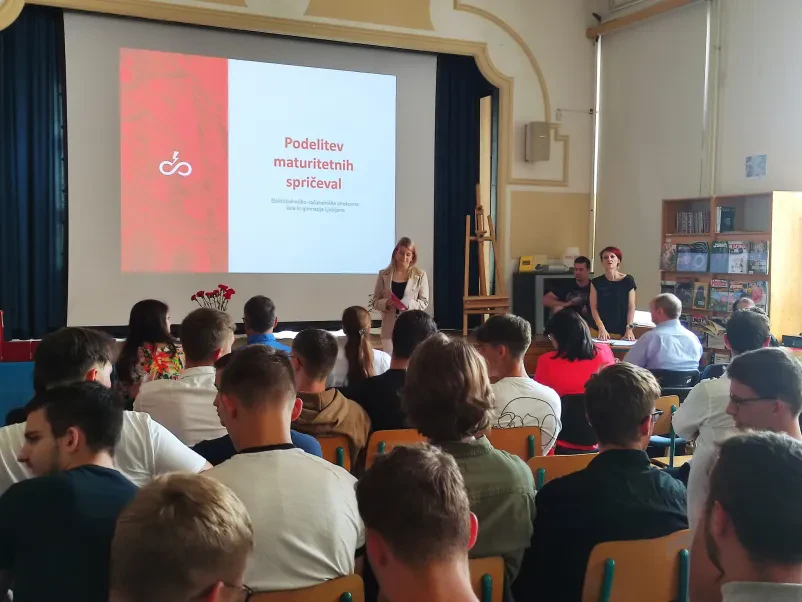 Srednja računalniška strokovna šola in gimnazija Ljubljana – prihodnost v IT