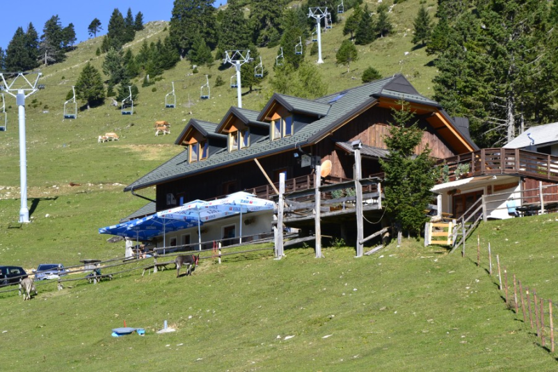 Ugoden apartma Krvavec, okolica