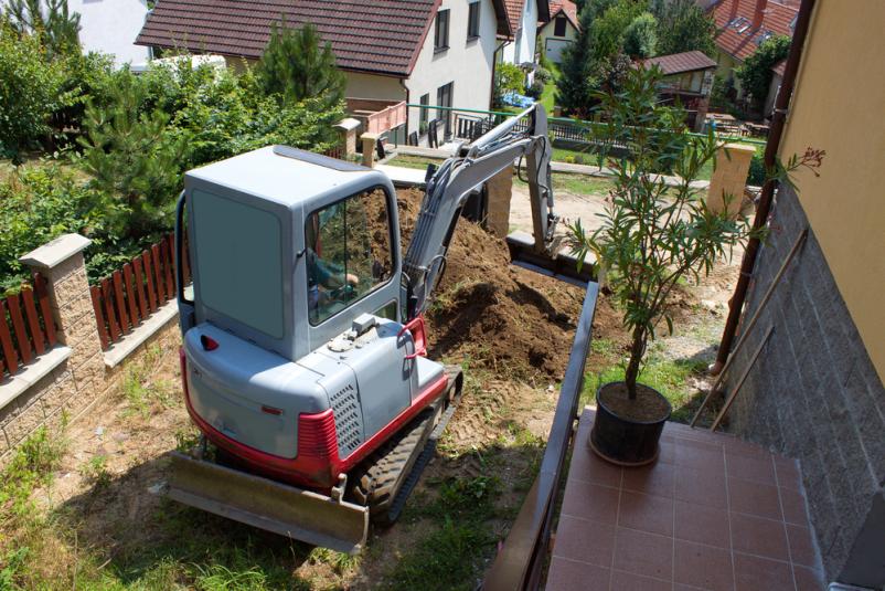 Urejanje dvorišč in okolice Bela Krajina, kontaktirajte strokovnjake