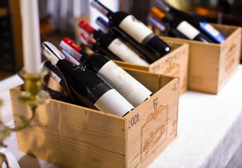 Vrhunsko belo in rdeče vino Primorska