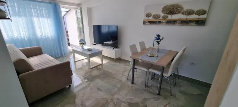 Dober apartma Izola, Portorož, Obala
