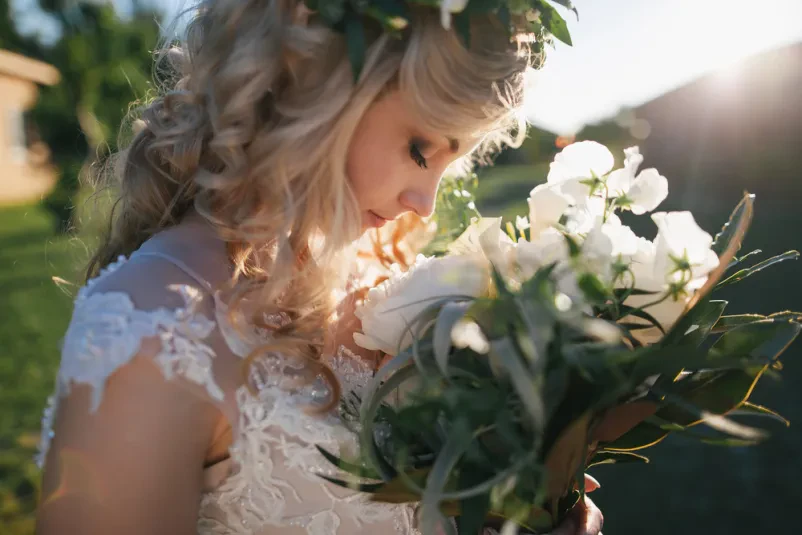 Elegantne in urejene poročne frizure na Goriškem