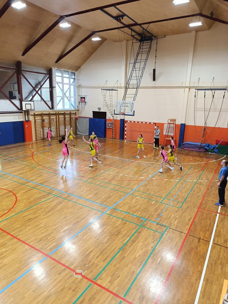 Ugodni košarkarski treningi za dekleta in fante Krško