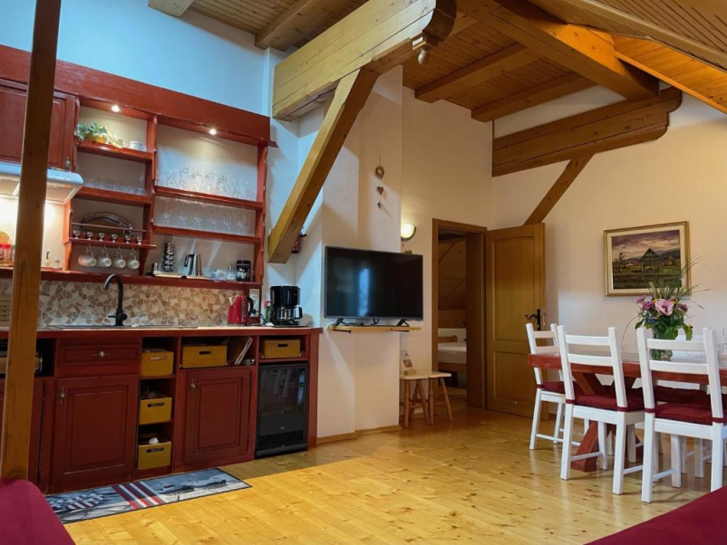 Obnovljen, ugoden apartma Bled