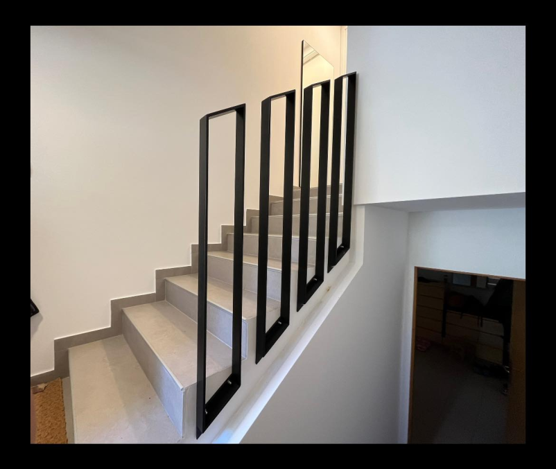 VARBROS – strokovnjak za ALU ograje po meri Primorsko-Notranjska