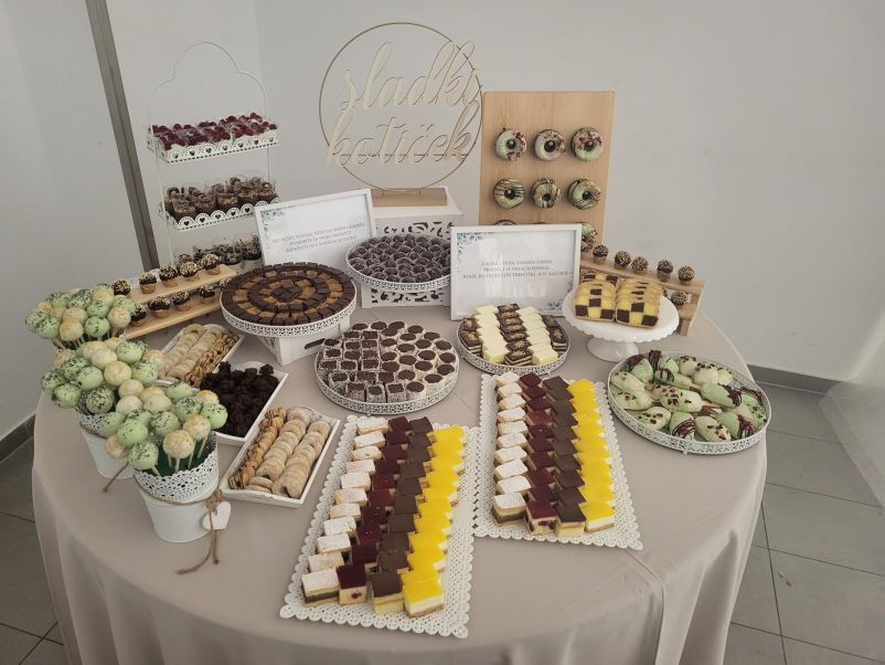 Zakaj je Kmetija Šimenko prava izbira za torto po naročilu na Štajerskem?