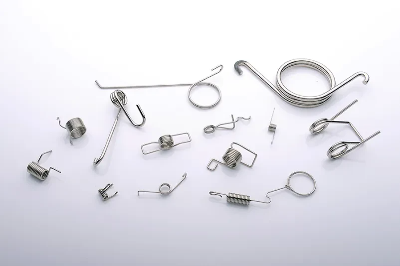 Izdelava vzmeti in sponk