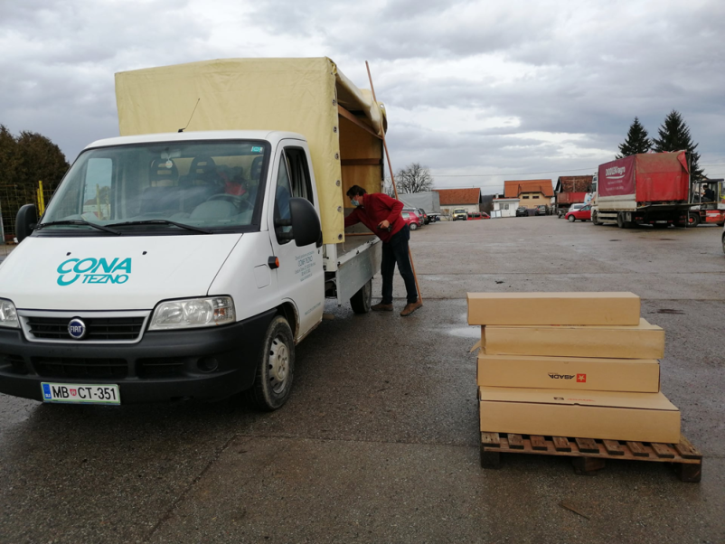 Med pomembnejše naloge Cone Tezno sodi vzdrževanje strojnih inštalacij