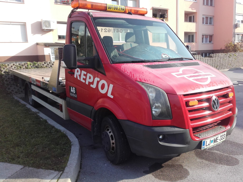 Profesionalna avtovleka in prevozi Domžale, varno in brez stresa