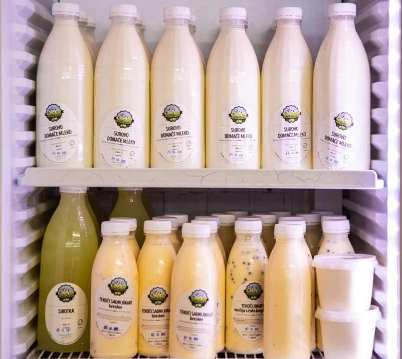 Dobri domači mlečni izdelki Gorenjska, Kmetija pod Storžičem Pr’ Krč