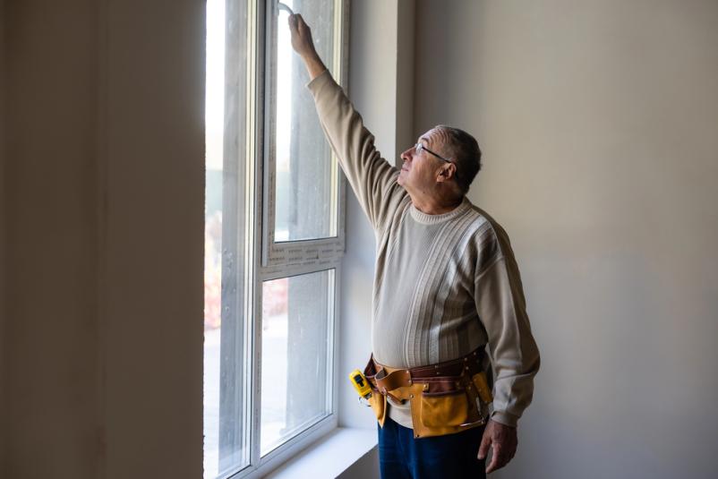 Srebrna okna z UV zaščito