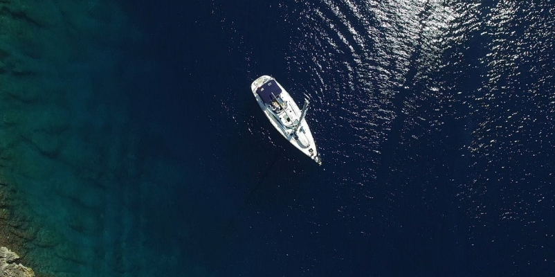 Šole jadranja in ugodna izposoja jadrnice Obala