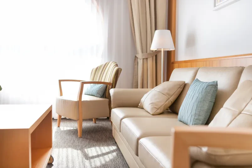 Dober hotel Idrija, Goriška